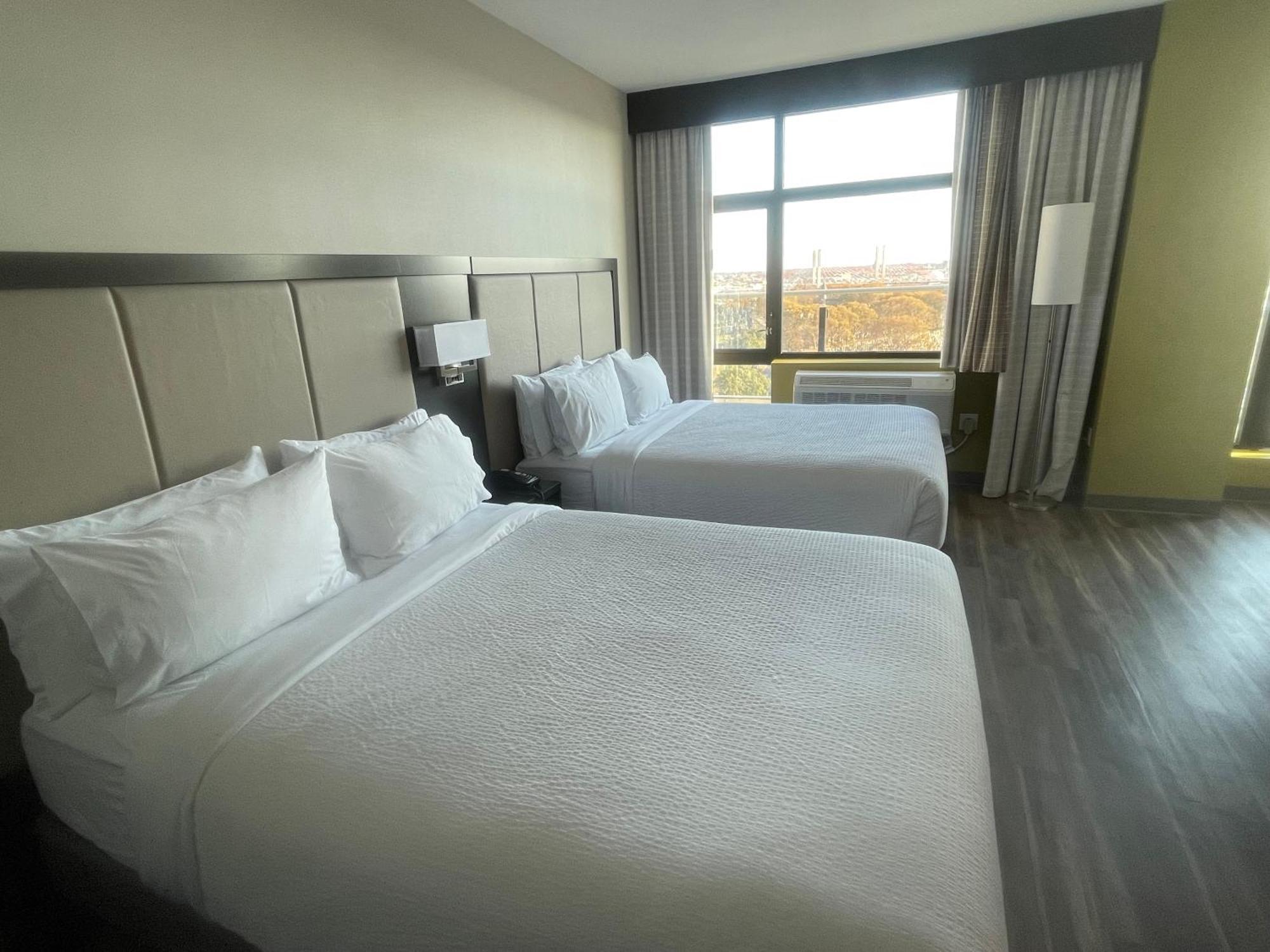 Holiday Inn Express Long Island City E - New York By Ihg Nova York Exterior foto